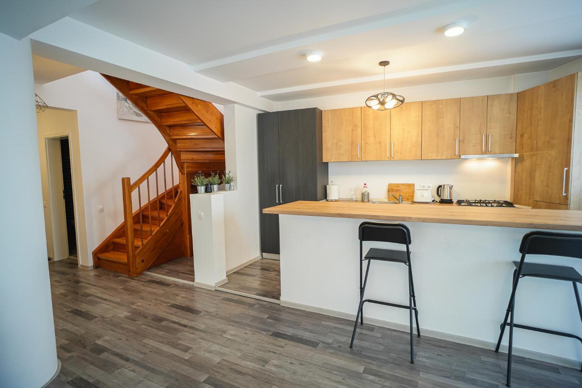 Penthouse With Huge Rooftop Terrace & City View Bucarest Extérieur photo